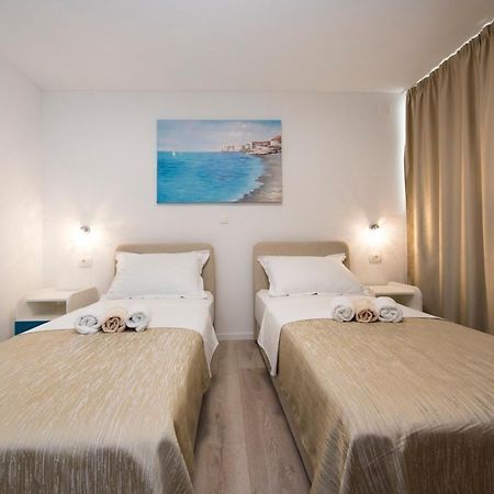 Apartments Maraton Split Extérieur photo