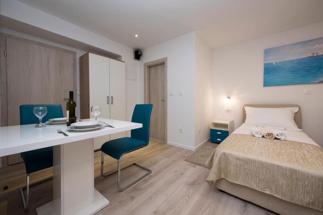 Apartments Maraton Split Extérieur photo